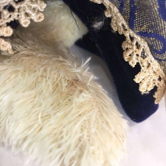 1980s White Cream Teddy Bear With Velour Dress Flower Buttons Lace & Hair Bow - Picture 11 of 11